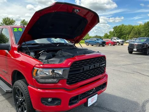 Used 2024 RAM 2500 Big Horn w/ Night Edition AWD/4WD image 11