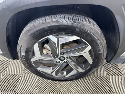 Used 2022 Hyundai Tucson SEL w/ Convenience + Premium Package image 10