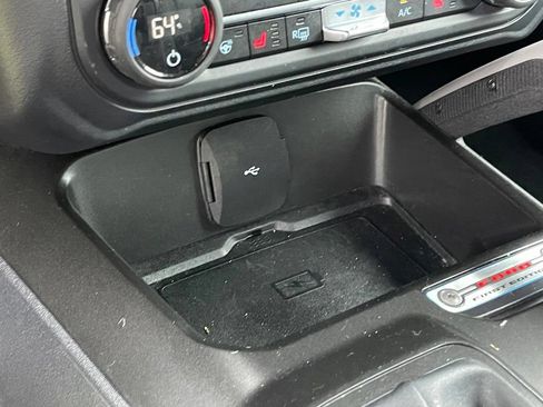 Used 2021 Ford Bronco First Edition AWD/4WD image 21