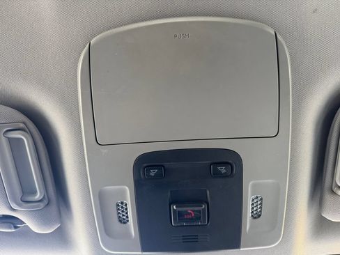 Used 2023 Toyota Camry SE FWD image 25