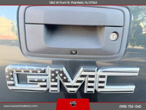 Used 2018 GMC Sierra 1500 SLE w/ SLE Value Package AWD/4WD image 39