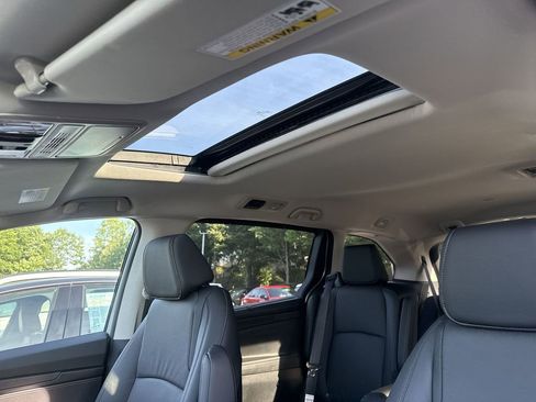 New 2026 Honda Odyssey EX-L image 16