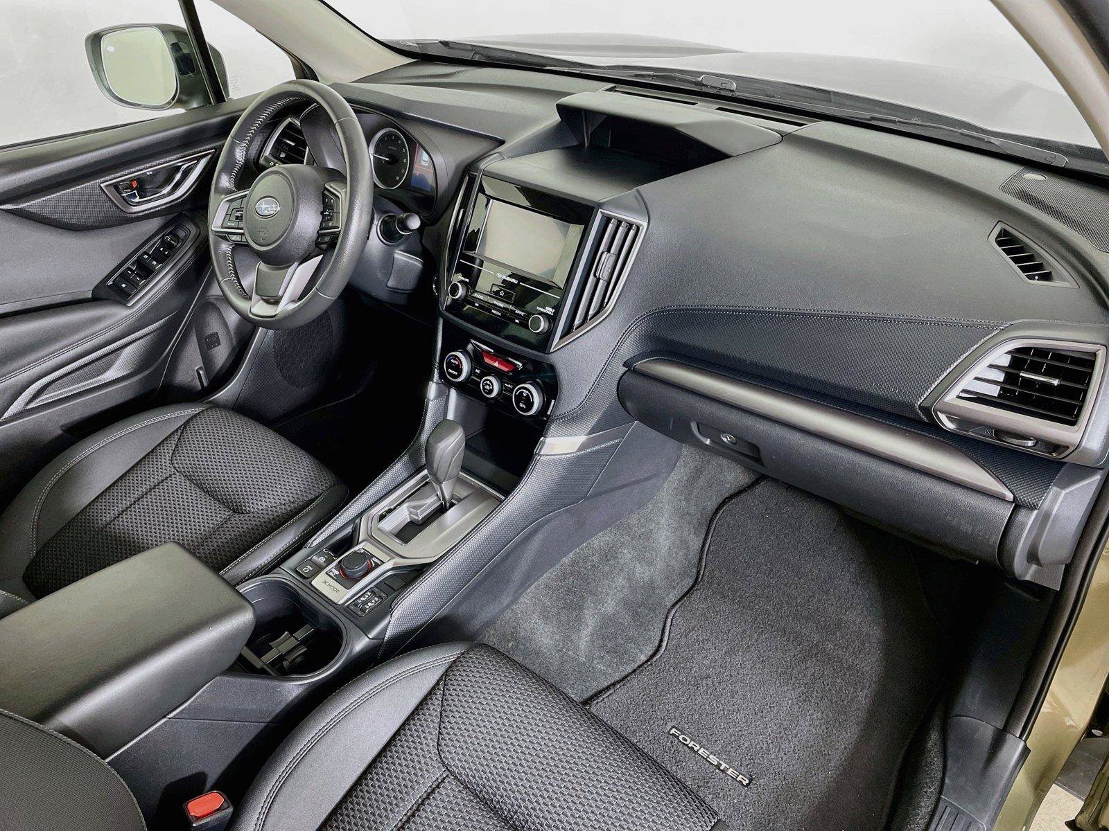 Used 2024 Subaru Forester Premium AWD/4WD image 28