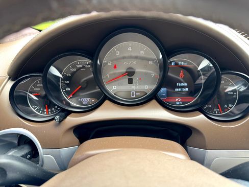 Used 2014 Porsche Cayenne GTS image 14