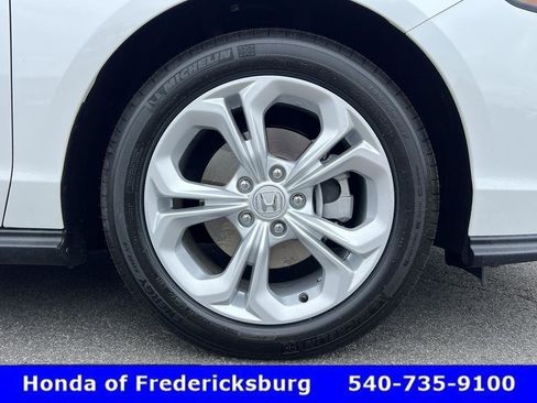 Used 2025 Honda Accord LX image 10