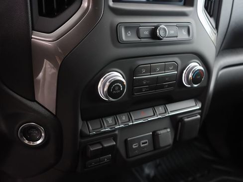 New 2025 GMC Sierra 3500 Pro w/ Convenience Package image 11