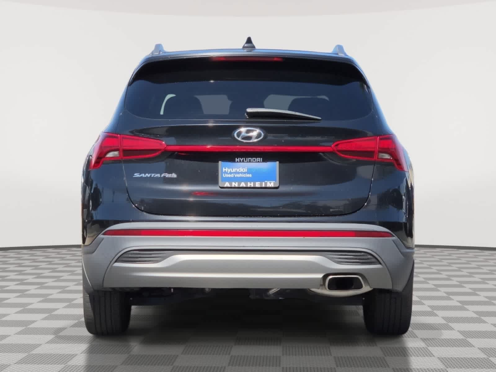 Used 2023 Hyundai Santa Fe SEL FWD image 8