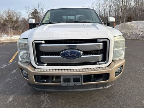 Used 2014 Ford F250 King Ranch image 2