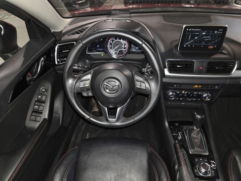 Used 2014 MAZDA MAZDA3 s Touring FWD image 2