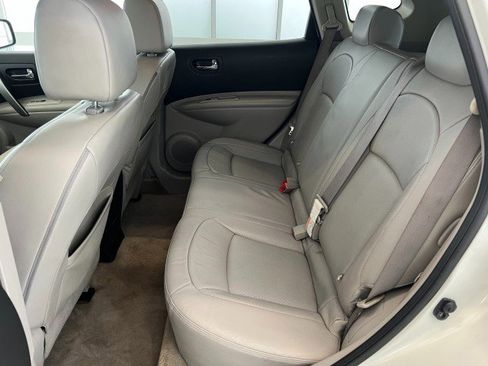 Used 2009 Nissan Rogue SL w/ Premium Pkg image 31