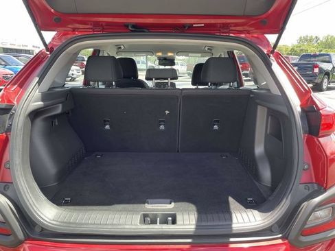 Used 2020 Hyundai Kona SE FWD image 28