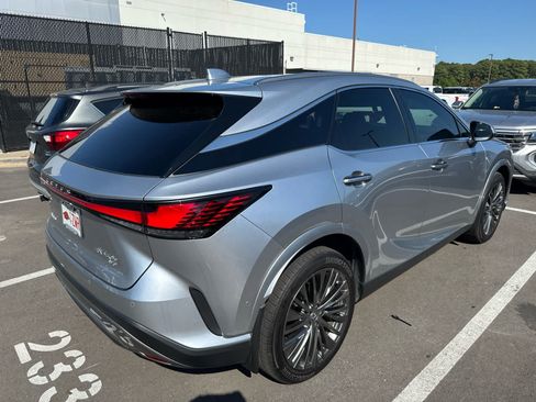 Used 2025 Lexus RX 350 w/ Convenience Package AWD/4WD image 3