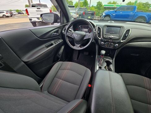 Certified 2024 Chevrolet Equinox RS FWD image 16