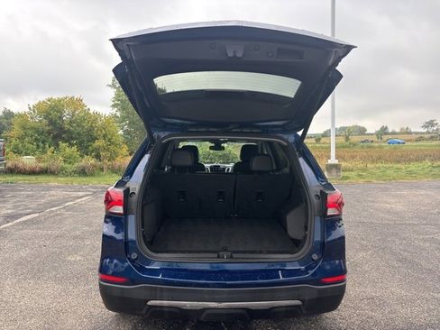 Used 2023 Chevrolet Equinox Premier image 22