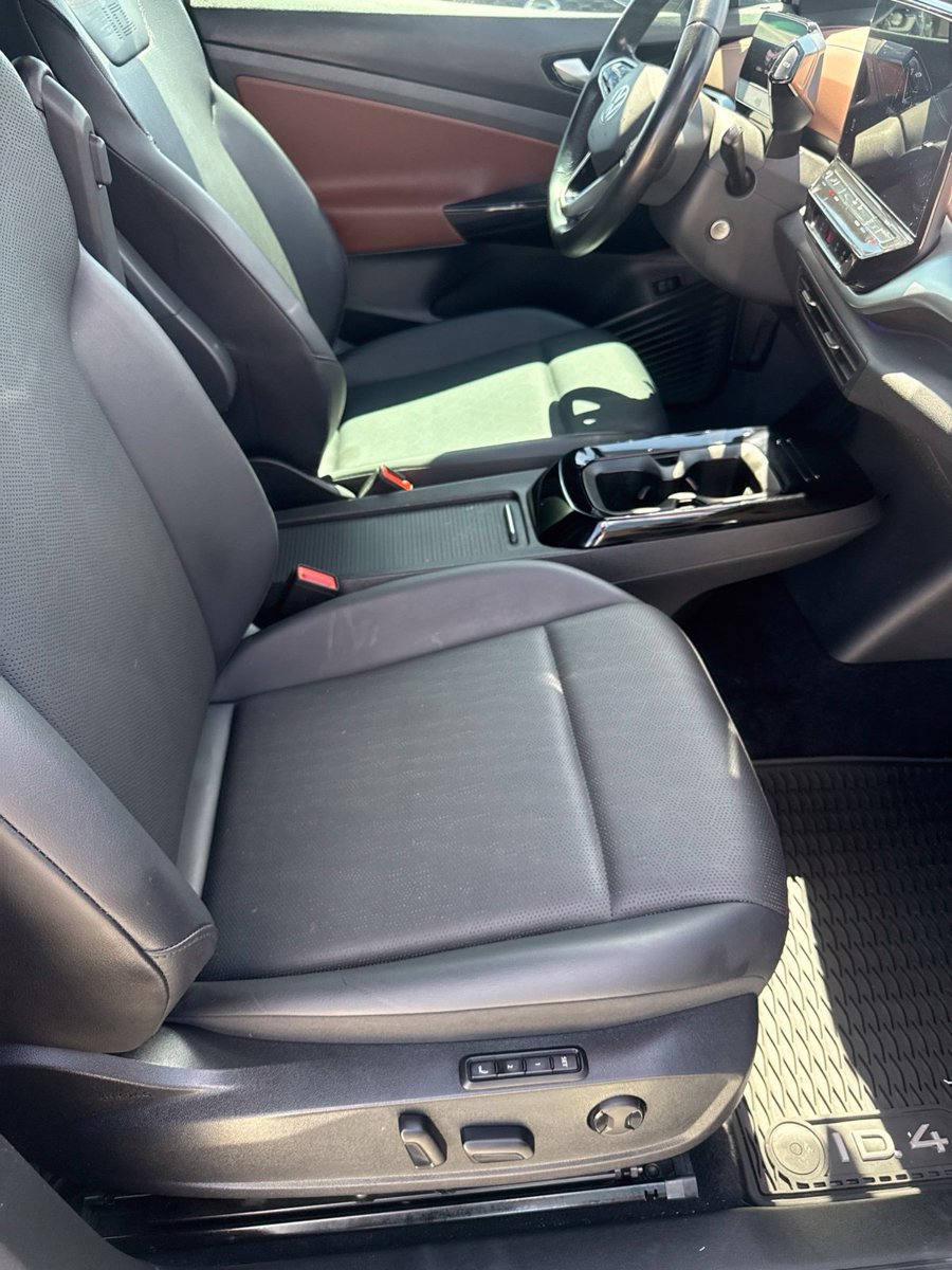 Used 2021 Volkswagen ID.4 Pro S RWD image 26