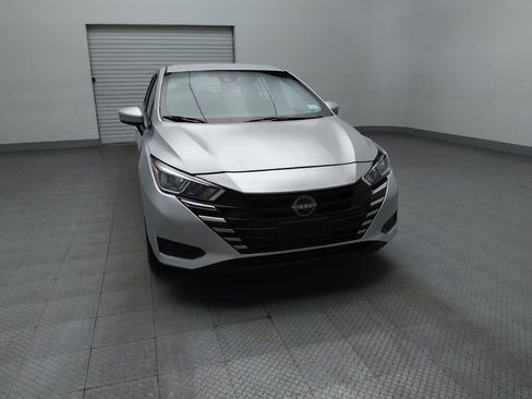 Used 2024 Nissan Versa SV image 14