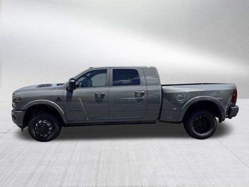 New 2026 RAM 3500 Limited AWD/4WD image 8