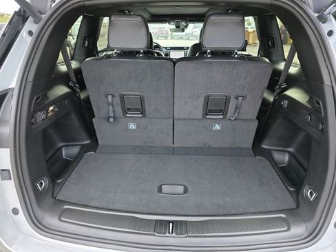 New 2025 Jeep Grand Cherokee L Limited w/ Trailer Tow Package image 23