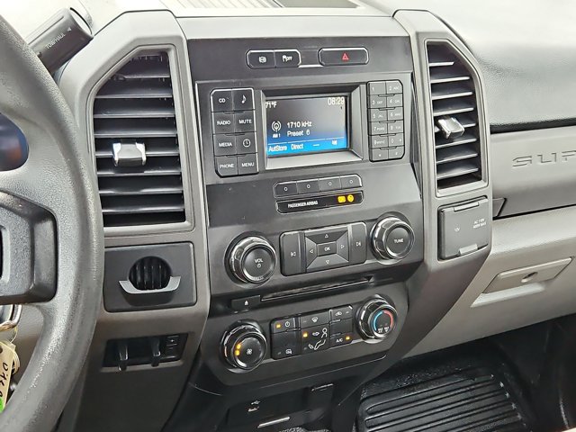 Used 2017 Ford F350 XL w/ Power Equipment Group RWD image 13