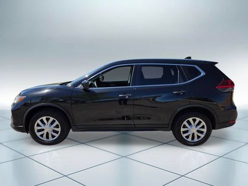 Used 2019 Nissan Rogue S FWD image 9