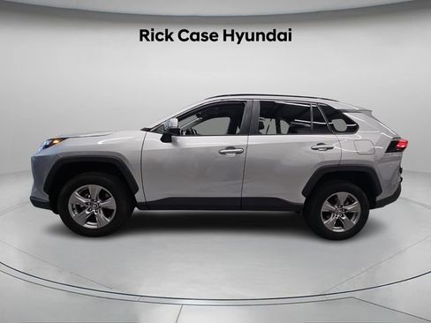 Used 2023 Toyota RAV4 XLE image 3