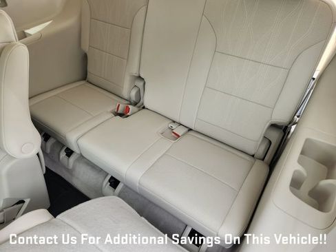 New 2026 Buick Enclave Avenir w/ Super Cruise Package FWD image 22