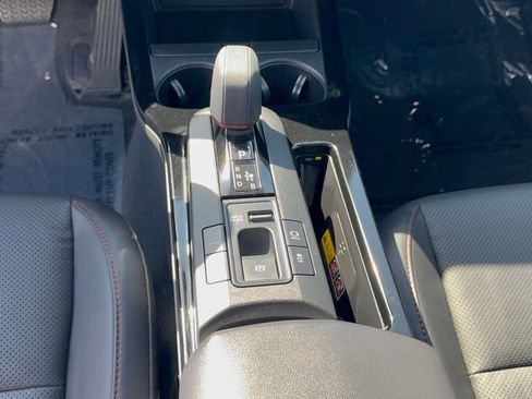 Used 2023 Toyota Prius Prime FWD image 19