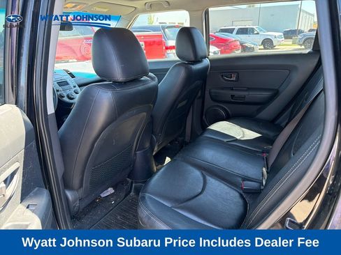 Used 2010 Kia Soul + FWD image 13