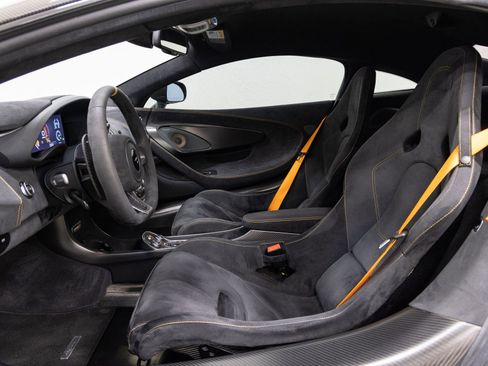 Used 2019 McLaren 600LT image 6