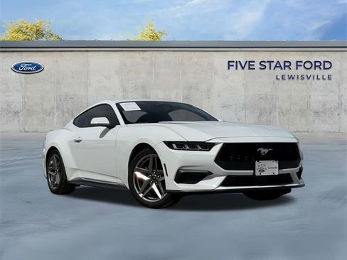 Used 2024 Ford Mustang Coupe image 1