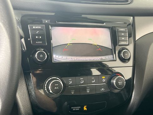 Used 2022 Nissan Rogue Sport S AWD/4WD image 13