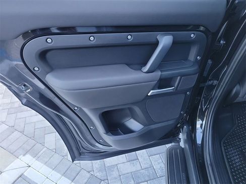 Certified 2025 Land Rover Defender 110 S image 21