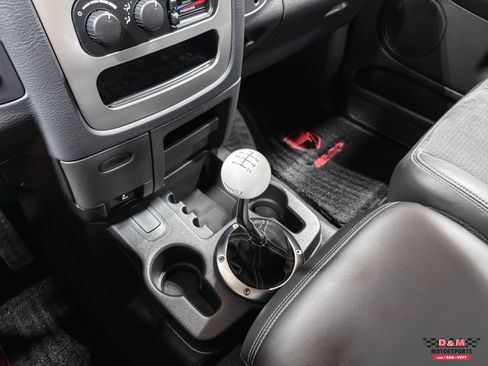 Used 2005 Dodge Ram 1500 Truck SRT-10 RWD image 21