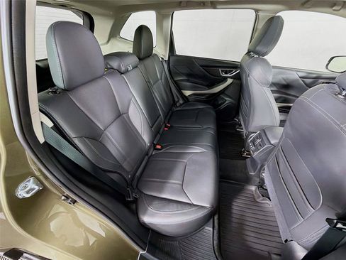 Used 2024 Subaru Forester Limited AWD/4WD image 30