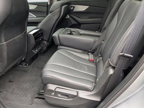 Used 2025 Acura MDX FWD w/ Technology Package image 19