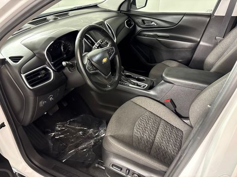 Used 2024 Chevrolet Equinox LT FWD image 26