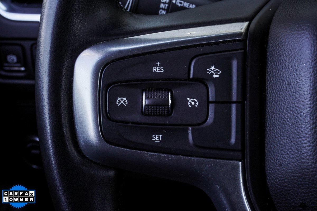 Used 2024 Chevrolet Suburban LT RWD image 21