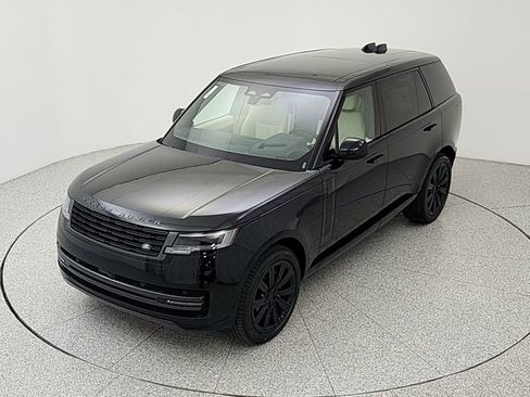 New 2026 Land Rover Range Rover Long Wheelbase SE AWD/4WD image 13