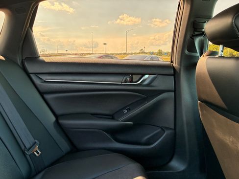 Used 2022 Honda Accord Sport image 23