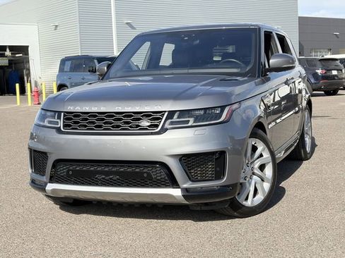 Used 2020 Land Rover Range Rover Sport HSE image 3