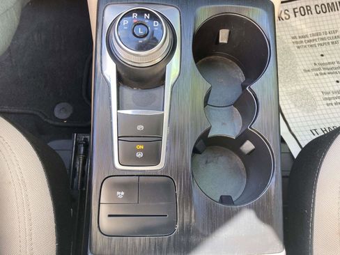 Used 2022 Ford Escape SE w/ Convenience Package image 27