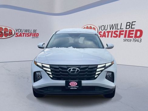 Used 2022 Hyundai Tucson SEL w/ Convenience Package image 2