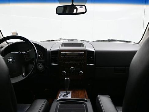 Used 2008 Nissan Titan LE w/ Tow Pkg RWD image 19