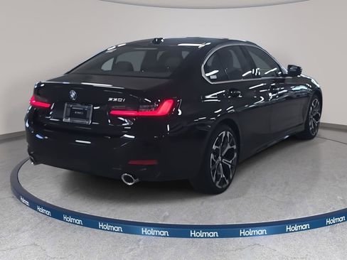 New 2026 BMW 330i Sedan w/ Convenience Package RWD image 4