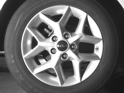 Used 2025 Kia Soul LX w/ LX Technology Package FWD image 20