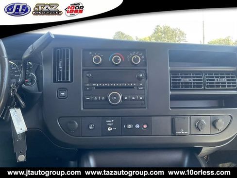 Used 2016 Chevrolet Express 3500 LT w/ LT Preferred Equipment Group RWD image 12