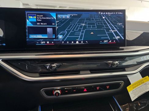 New 2026 BMW X5 xDrive50e image 14