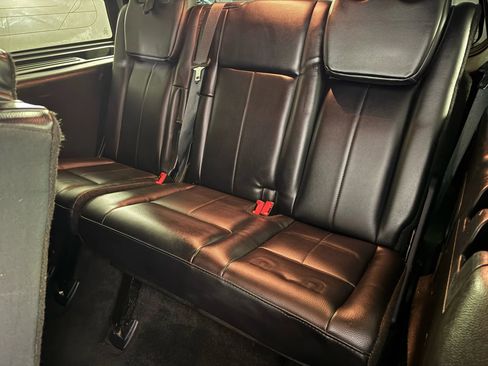 Used 2017 Ford Expedition XLT w/ Equipment Group 202A image 39