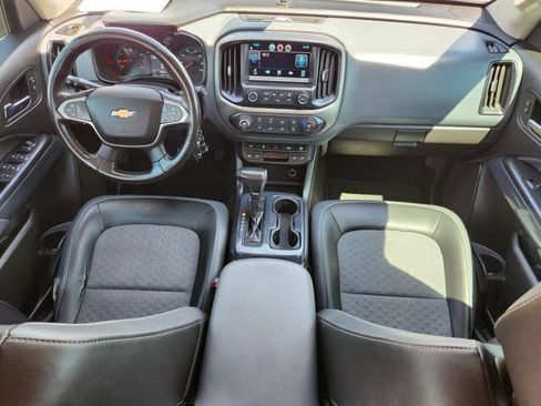 Used 2015 Chevrolet Colorado Z71 AWD/4WD image 25