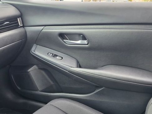 Used 2025 Nissan Sentra SV w/ All-Weather Package FWD image 26